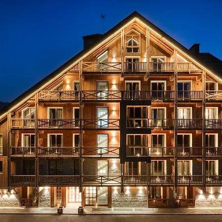 Chalet Deluxe Attico Everest - Le Di Bart Appartamento